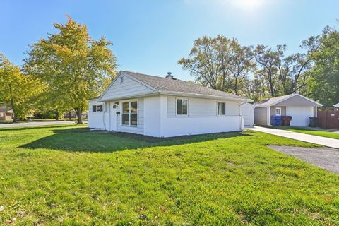 Tiny photo for 275 Blackhawk Drive, Park Forest, IL 60466 (MLS # 12505085)