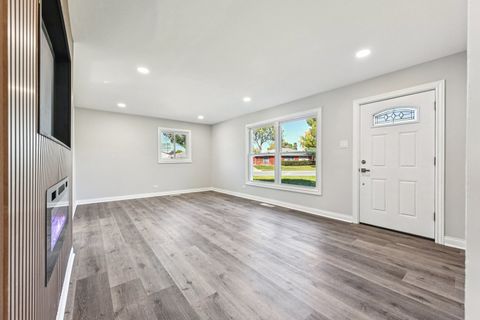 Tiny photo for 275 Blackhawk Drive, Park Forest, IL 60466 (MLS # 12505085)