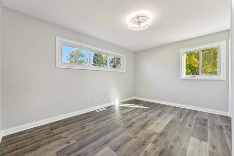 Tiny photo for 275 Blackhawk Drive, Park Forest, IL 60466 (MLS # 12505085)