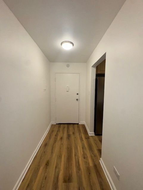 Tiny photo for 1198 Royal Glen Drive #204E, Glen Ellyn, IL 60137 (MLS # 12536012)