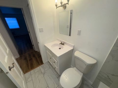 Tiny photo for 1198 Royal Glen Drive #204E, Glen Ellyn, IL 60137 (MLS # 12536012)