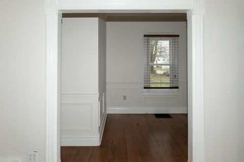 Tiny photo for 544 24th Avenue, Moline, IL 61265 (MLS # 12610678)