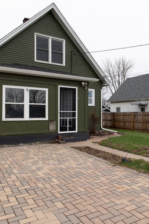 Tiny photo for 544 24th Avenue, Moline, IL 61265 (MLS # 12610678)