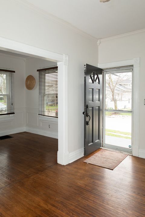 Tiny photo for 544 24th Avenue, Moline, IL 61265 (MLS # 12610678)