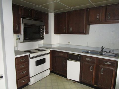 Tiny photo for 465 W Dominion Drive #1003, Wood Dale, IL 60191 (MLS # 12360533)