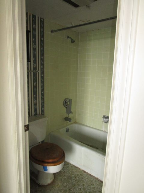 Tiny photo for 465 W Dominion Drive #1003, Wood Dale, IL 60191 (MLS # 12360533)