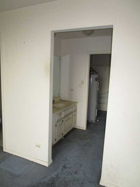 Tiny photo for 465 W Dominion Drive #1003, Wood Dale, IL 60191 (MLS # 12360533)