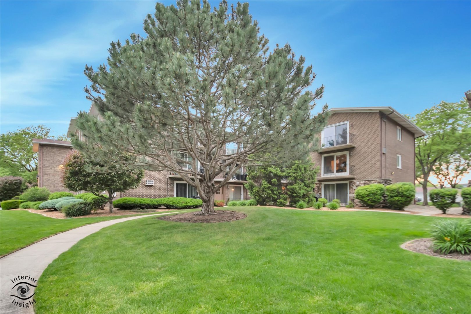 9016 W 140th Street 2A