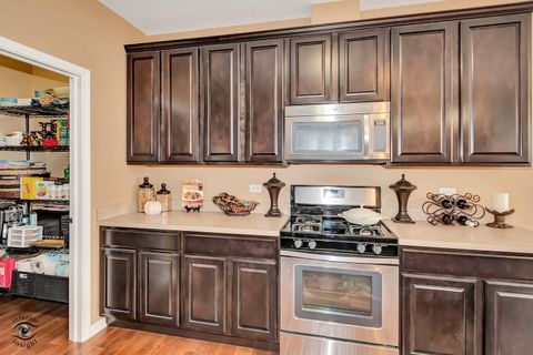 Tiny photo for 268 Bennett Drive, Carol Stream, IL 60188 (MLS # 12507115)