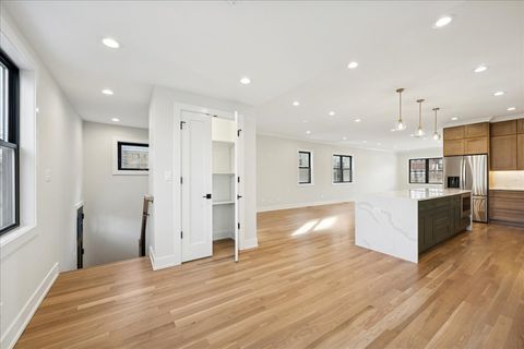 Tiny photo for 4844 W Warwick Avenue, Chicago, IL 60641 (MLS # 12512692)