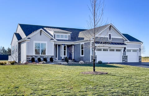 Photo of 21377 W Sylvan Drive, Mundelein, IL 60060 (MLS # 12710541)