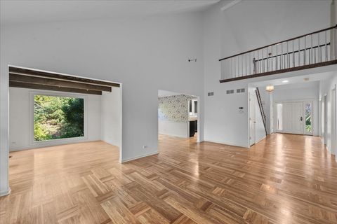 Tiny photo for 8 Warrington Drive, Lake Bluff, IL 60044 (MLS # 12498505)