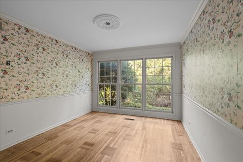 Tiny photo for 8 Warrington Drive, Lake Bluff, IL 60044 (MLS # 12498505)