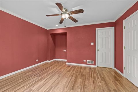 Tiny photo for 8 Warrington Drive, Lake Bluff, IL 60044 (MLS # 12498505)