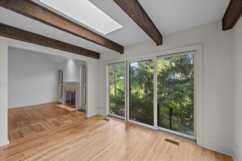 Tiny photo for 8 Warrington Drive, Lake Bluff, IL 60044 (MLS # 12498505)