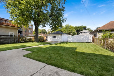 Tiny photo for 837 S Humphrey Avenue, Oak Park, IL 60304 (MLS # 12712922)