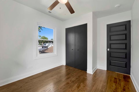 Tiny photo for 837 S Humphrey Avenue, Oak Park, IL 60304 (MLS # 12712922)