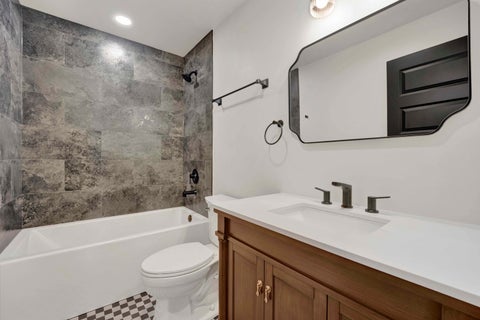 Tiny photo for 837 S Humphrey Avenue, Oak Park, IL 60304 (MLS # 12712922)
