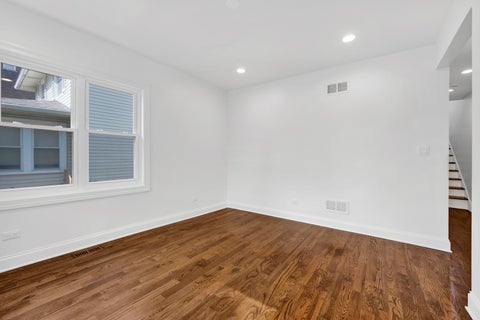 Tiny photo for 837 S Humphrey Avenue, Oak Park, IL 60304 (MLS # 12712922)