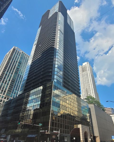 10 E Ontario Street 3311 Chicago IL 60611