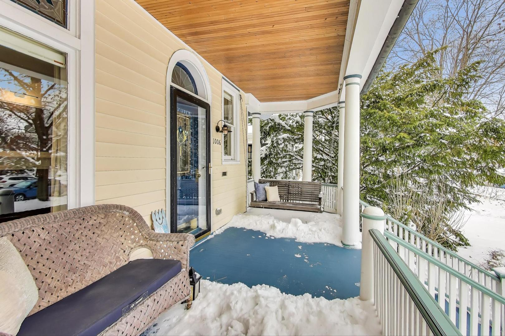 1006 Forest Avenue, Evanston, IL, 60202 2 1006 Forest Avenue