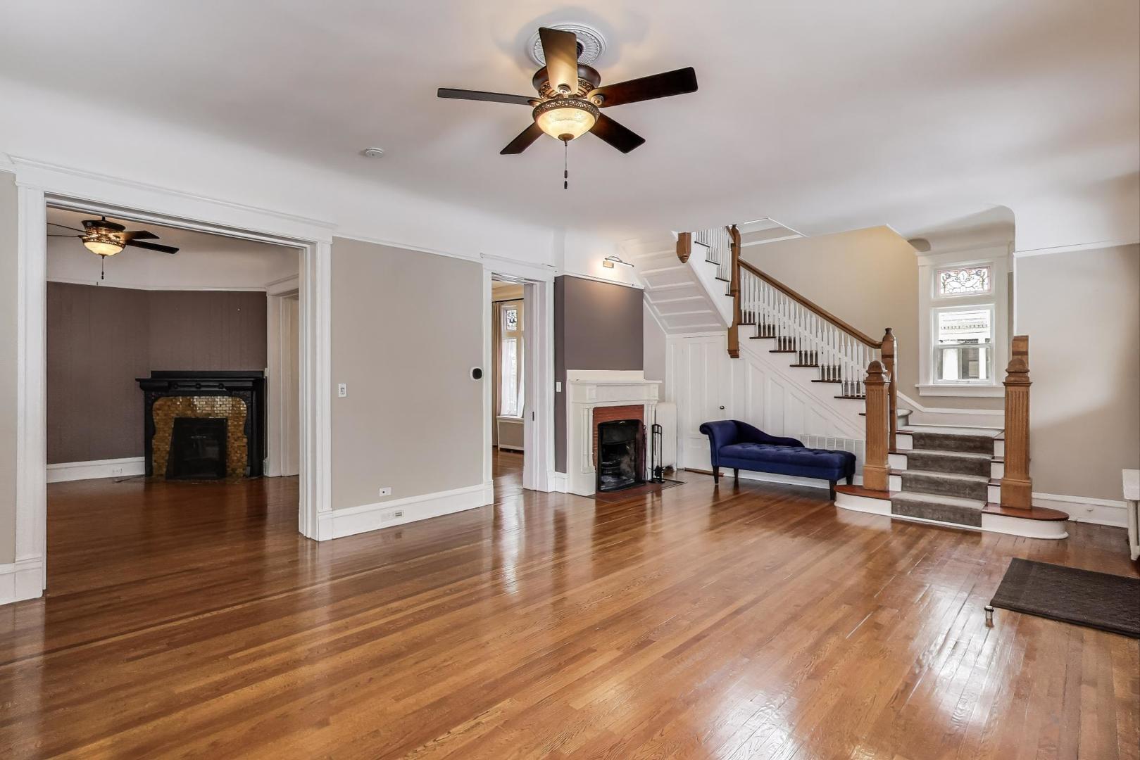 1006 Forest Avenue, Evanston, IL, 60202 3 1006 Forest Avenue