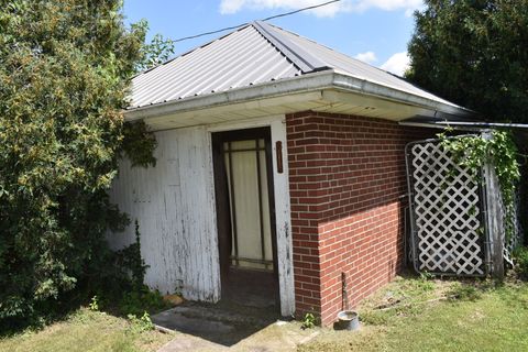 Tiny photo for 308 S Jackson Street, Flanagan, IL 61740 (MLS # 12446843)