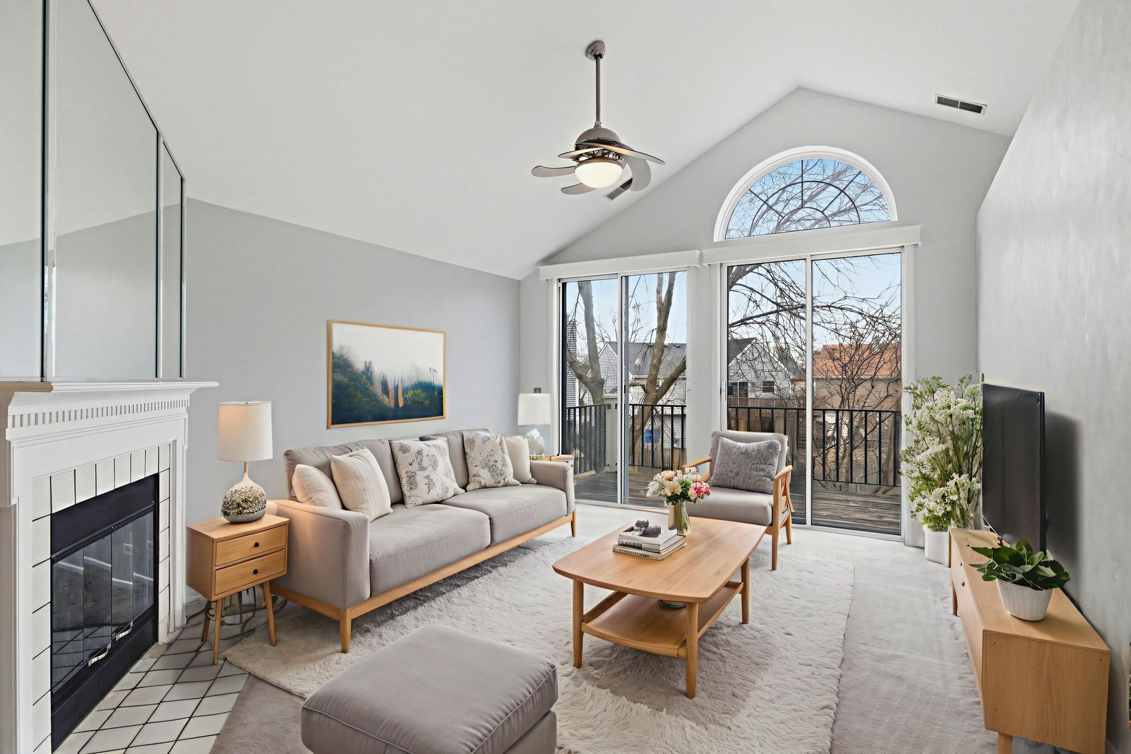 1632 Columbia Circle 2