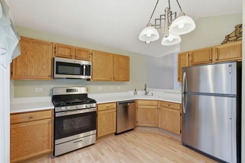 Tiny photo for 1632 Columbia Circle #2, Bartlett, IL 60103 (MLS # 12601310)