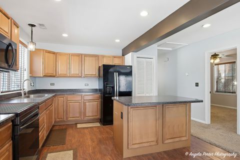 Tiny photo for 39450 N Circle Avenue, Antioch, IL 60002 (MLS # 12568963)