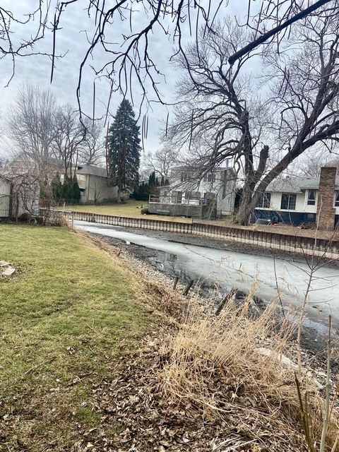 Tiny photo for 39450 N Circle Avenue, Antioch, IL 60002 (MLS # 12568963)