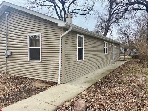 Tiny photo for 39450 N Circle Avenue, Antioch, IL 60002 (MLS # 12568963)