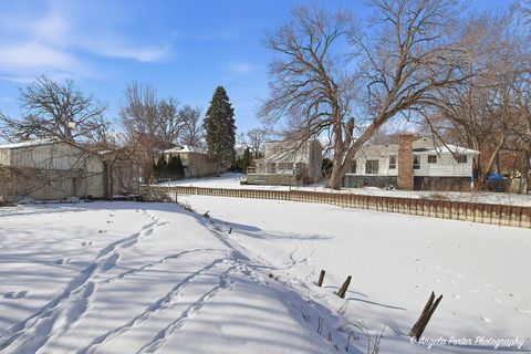 Tiny photo for 39450 N Circle Avenue, Antioch, IL 60002 (MLS # 12568963)