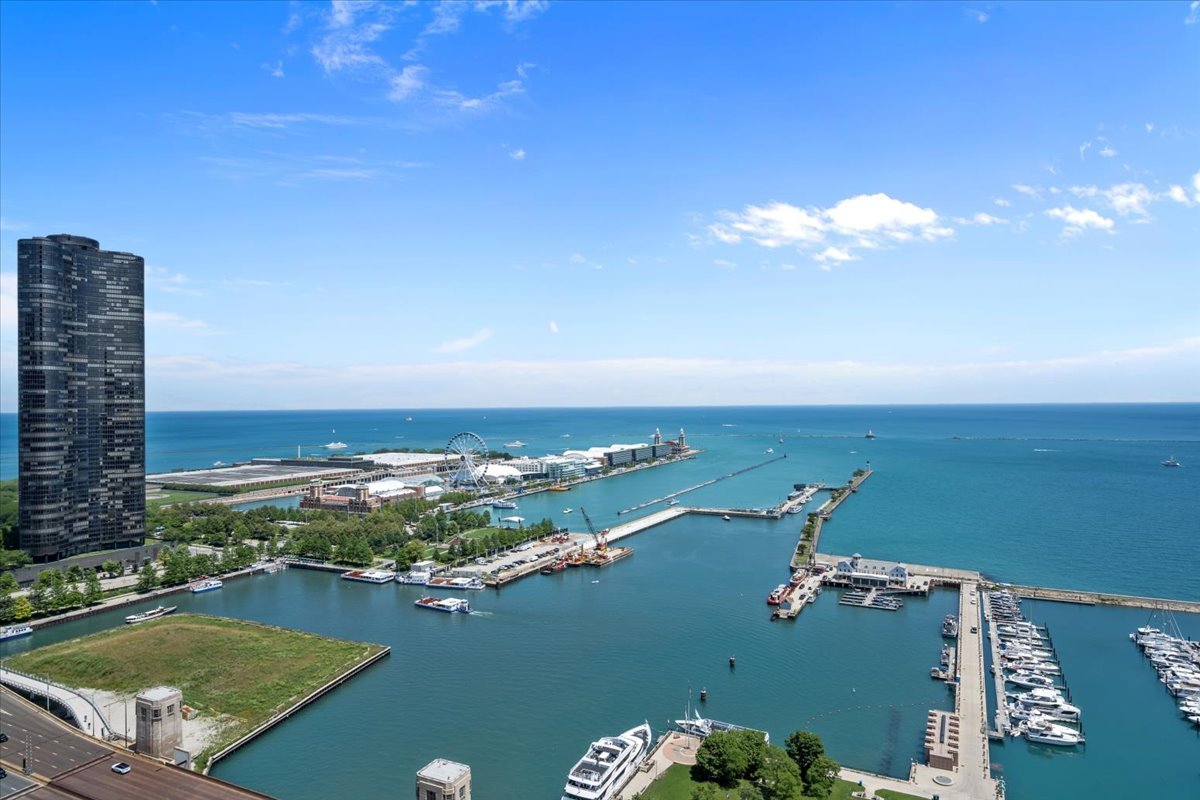 450 E Waterside Drive 3409
