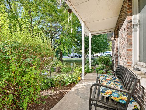 Tiny photo for 931 N Fairfield Road, Round Lake Beach, IL 60073 (MLS # 12462406)