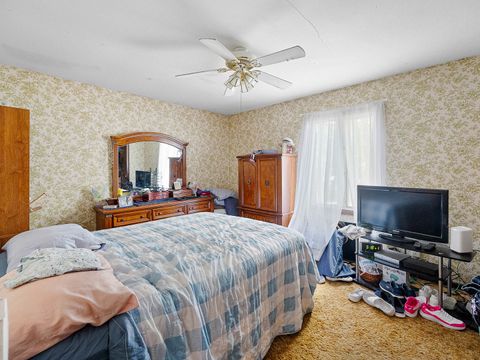 Tiny photo for 931 N Fairfield Road, Round Lake Beach, IL 60073 (MLS # 12462406)