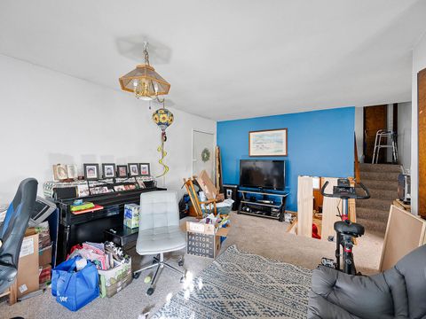 Tiny photo for 931 N Fairfield Road, Round Lake Beach, IL 60073 (MLS # 12462406)