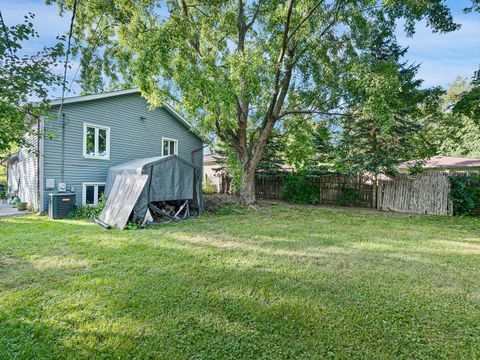 Tiny photo for 931 N Fairfield Road, Round Lake Beach, IL 60073 (MLS # 12462406)