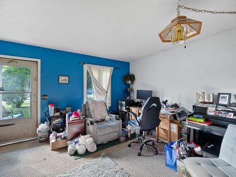 Tiny photo for 931 N Fairfield Road, Round Lake Beach, IL 60073 (MLS # 12462406)