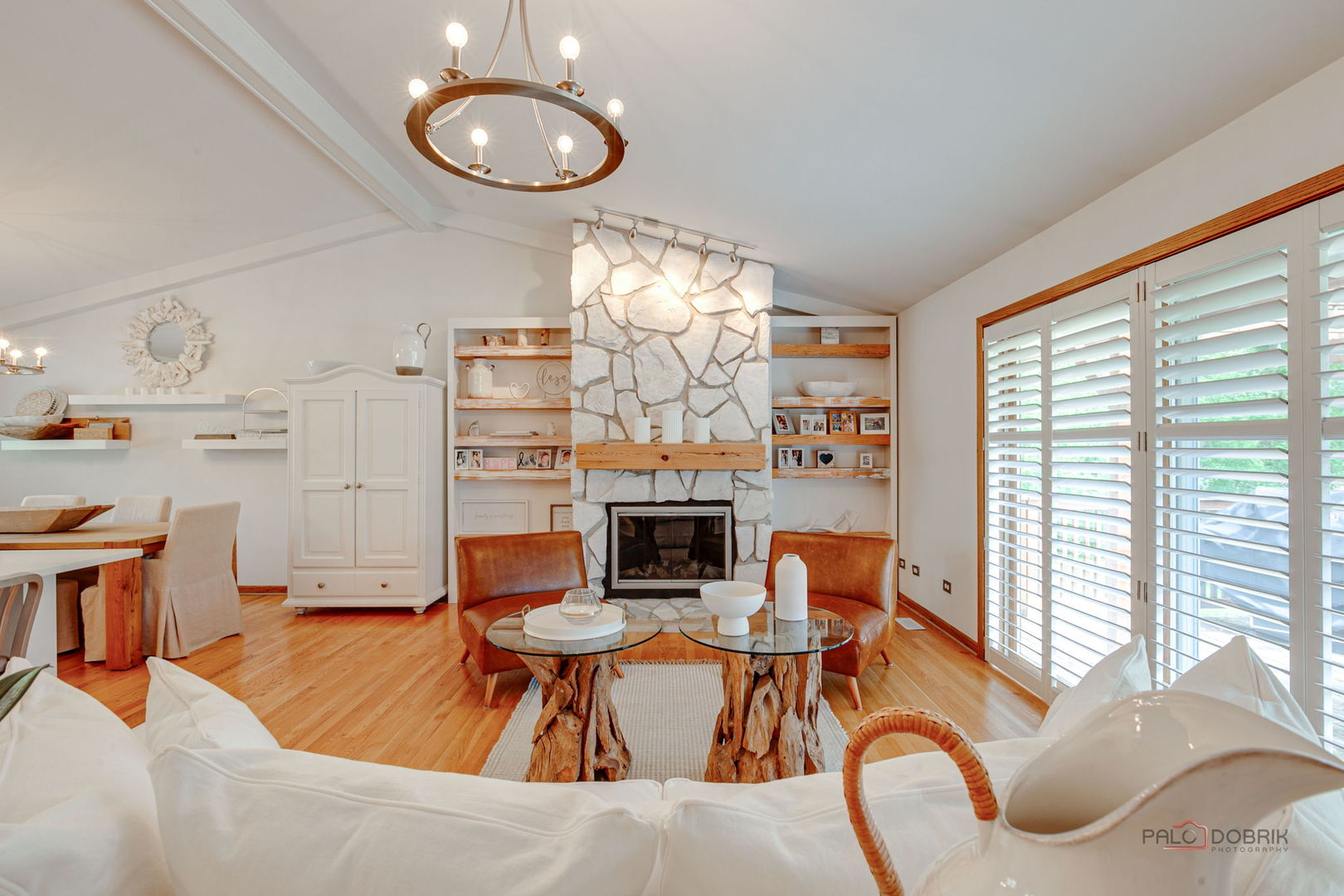 6316 Lake Shore Drive