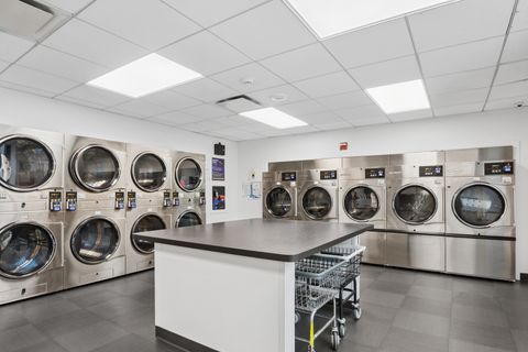 Tiny photo for 2020 N Lincoln Park West Park #8L, Chicago, IL 60614 (MLS # 12630351)