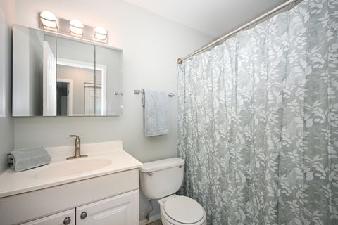 Tiny photo for 2S723 Winchester Circle #4, Warrenville, IL 60555 (MLS # 12486502)