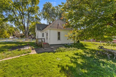 Tiny photo for 406 S Gray Street, Sidell, IL 61876 (MLS # 12468753)