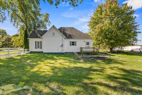 Tiny photo for 406 S Gray Street, Sidell, IL 61876 (MLS # 12468753)