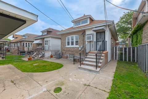 Tiny photo for 9340 S Elizabeth Street, Chicago, IL 60620 (MLS # 12446800)