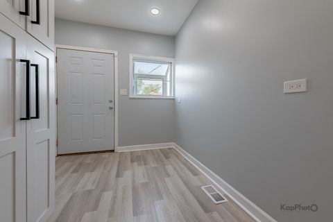 Tiny photo for 9340 S Elizabeth Street, Chicago, IL 60620 (MLS # 12446800)