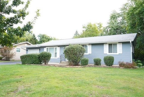 Tiny photo for 162 Thunderbird Trail, Carol Stream, IL 60188 (MLS # 12771307)