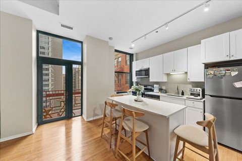 Tiny photo for 208 W Washington Street #2007, Chicago, IL 60606 (MLS # 12581135)