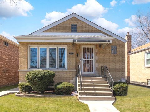 Photo of 5202 S Central Avenue, Chicago, IL 60638 (MLS # 12602400)