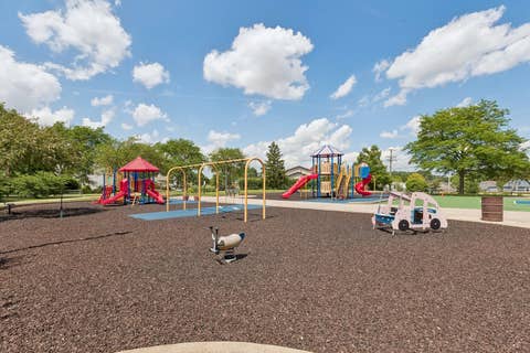 Tiny photo for 1105 E Point Drive, Schaumburg, IL 60193 (MLS # 12711169)